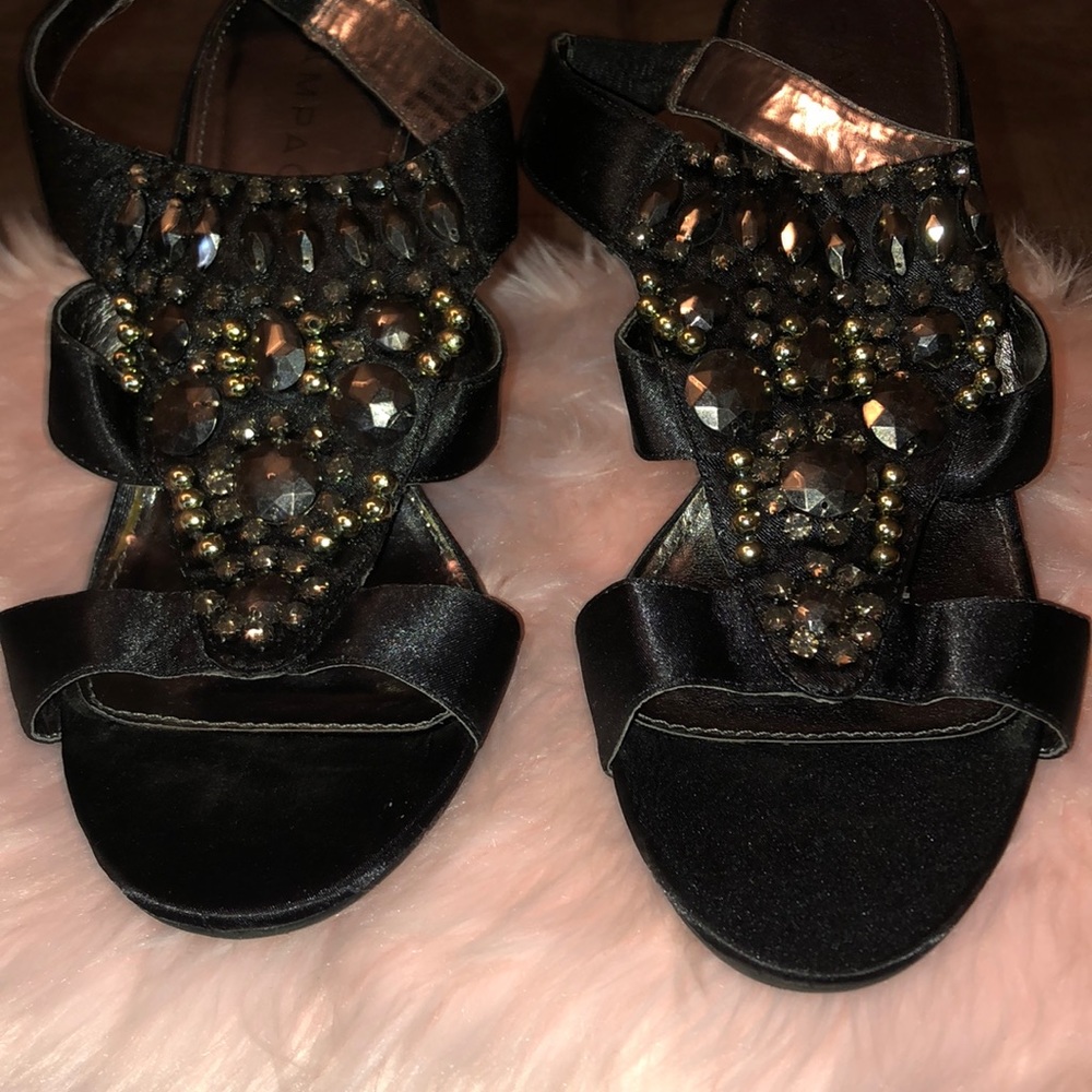 Brand New kitten heel sandals